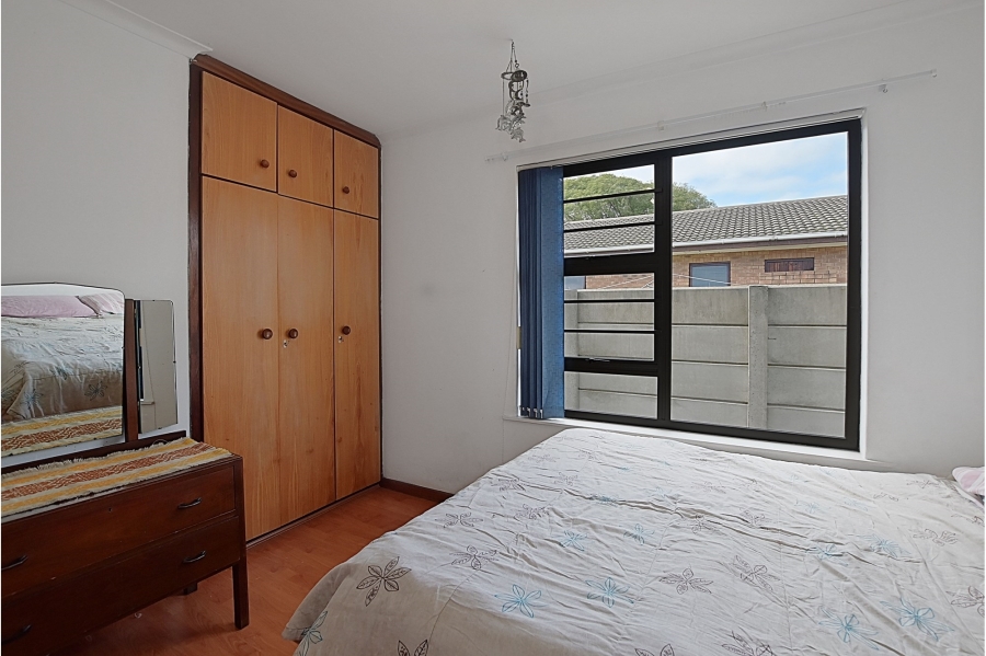 4 Bedroom Property for Sale in Welgelegen 3 Western Cape